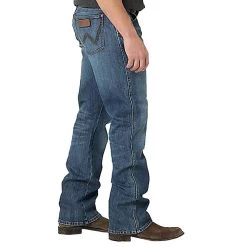 Wrangler Men's Retro Relaxed Fit Bootcut Buxley Jean -Denim Equipment Store 112314613 3